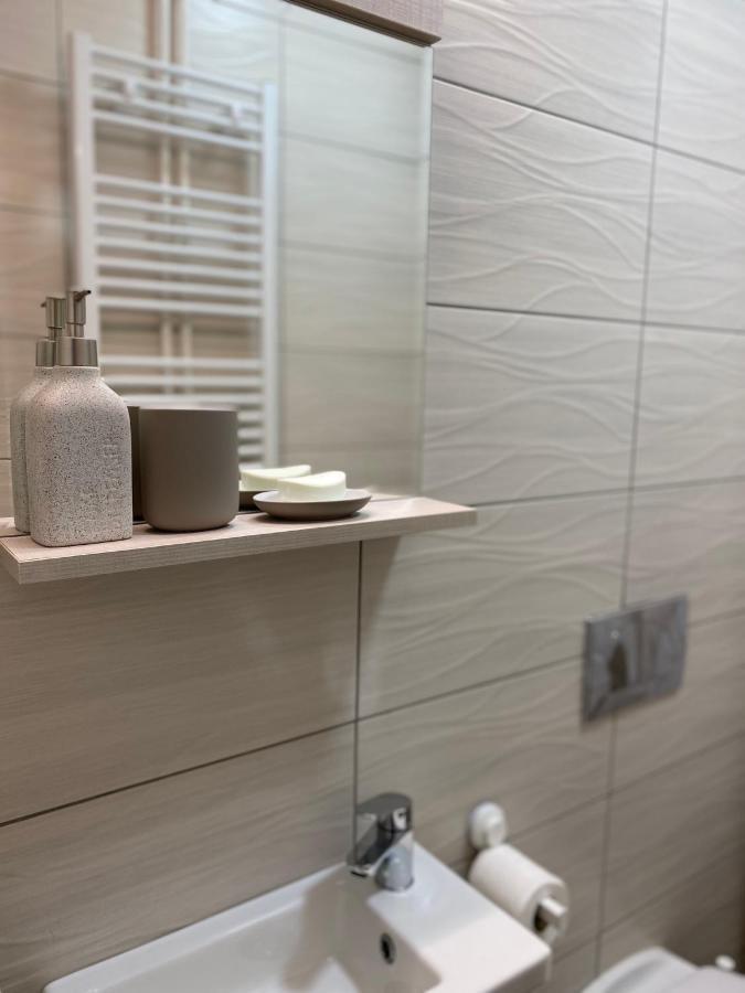 Lilyy Apartman Leskovac  Kültér fotó