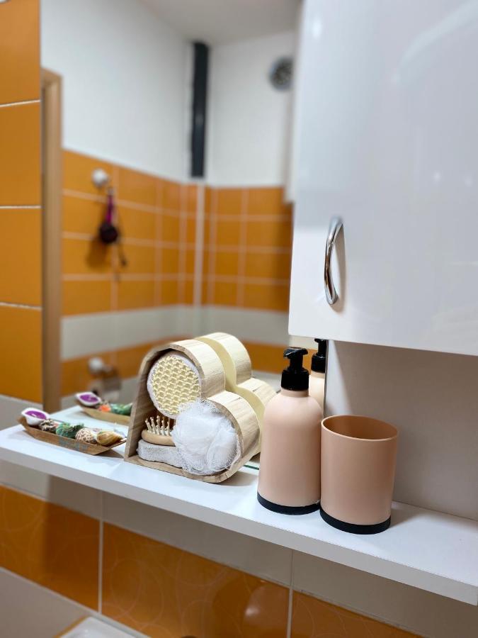 Lilyy Apartman Leskovac  Kültér fotó