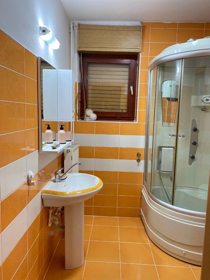 Lilyy Apartman Leskovac  Kültér fotó