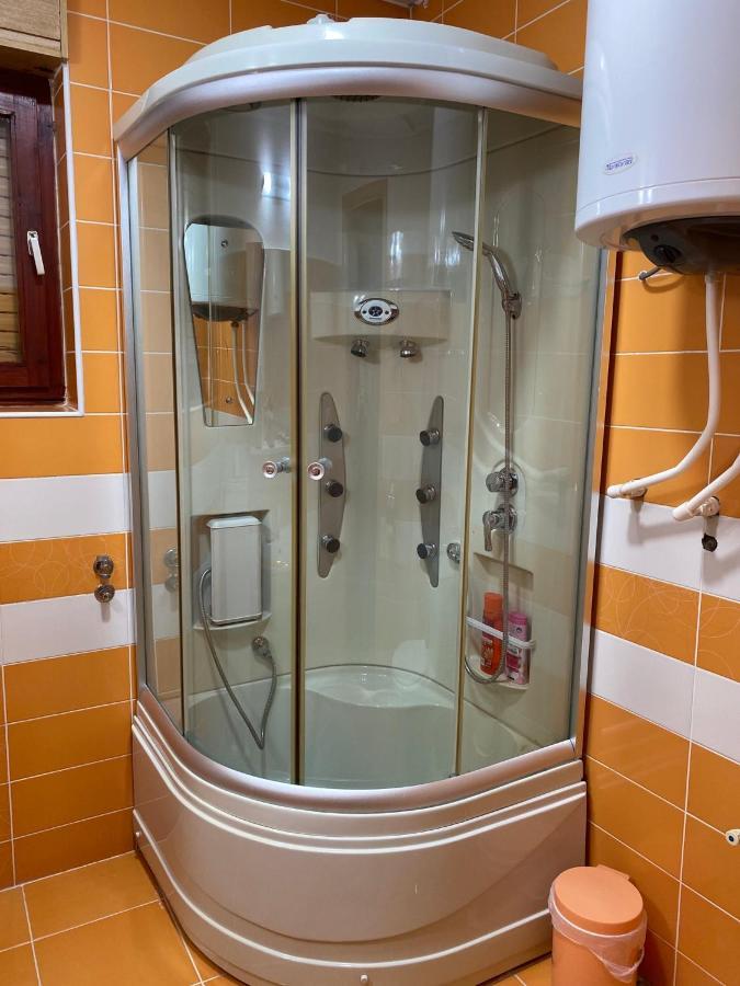 Lilyy Apartman Leskovac  Kültér fotó
