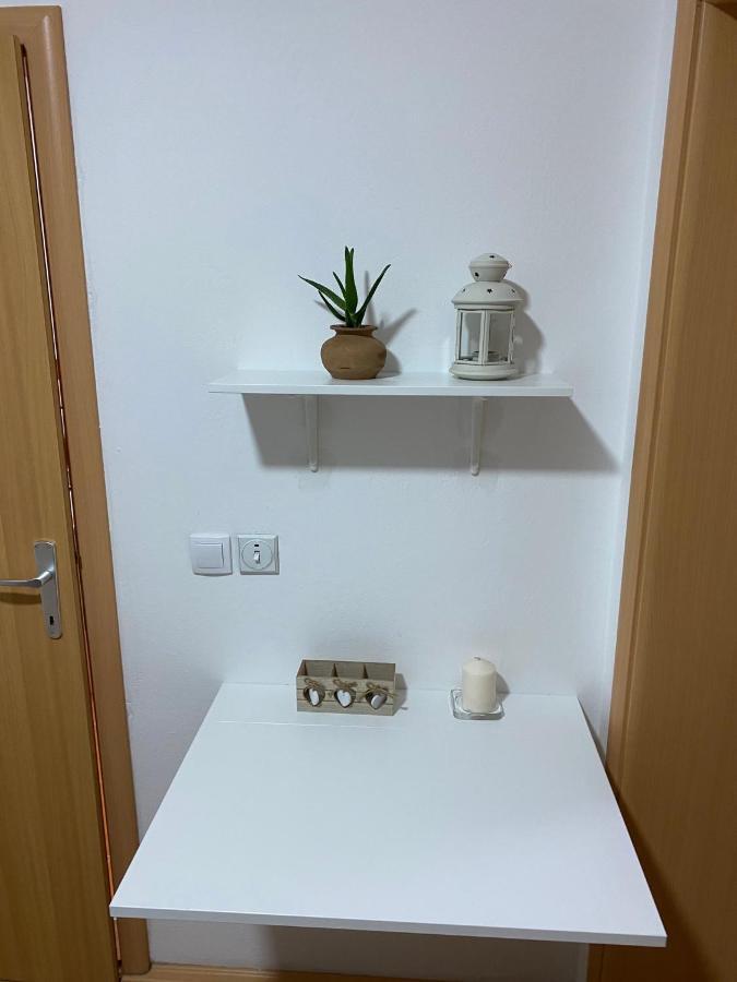 Lilyy Apartman Leskovac  Kültér fotó
