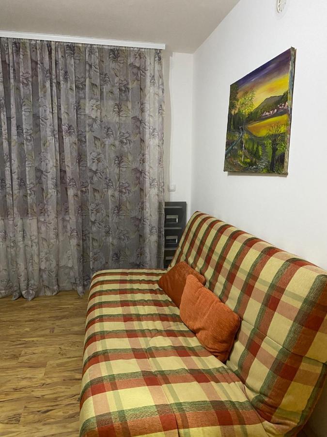 Lilyy Apartman Leskovac  Kültér fotó