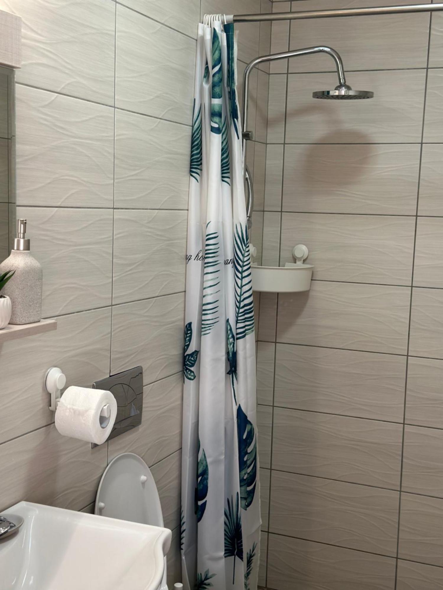 Lilyy Apartman Leskovac  Kültér fotó