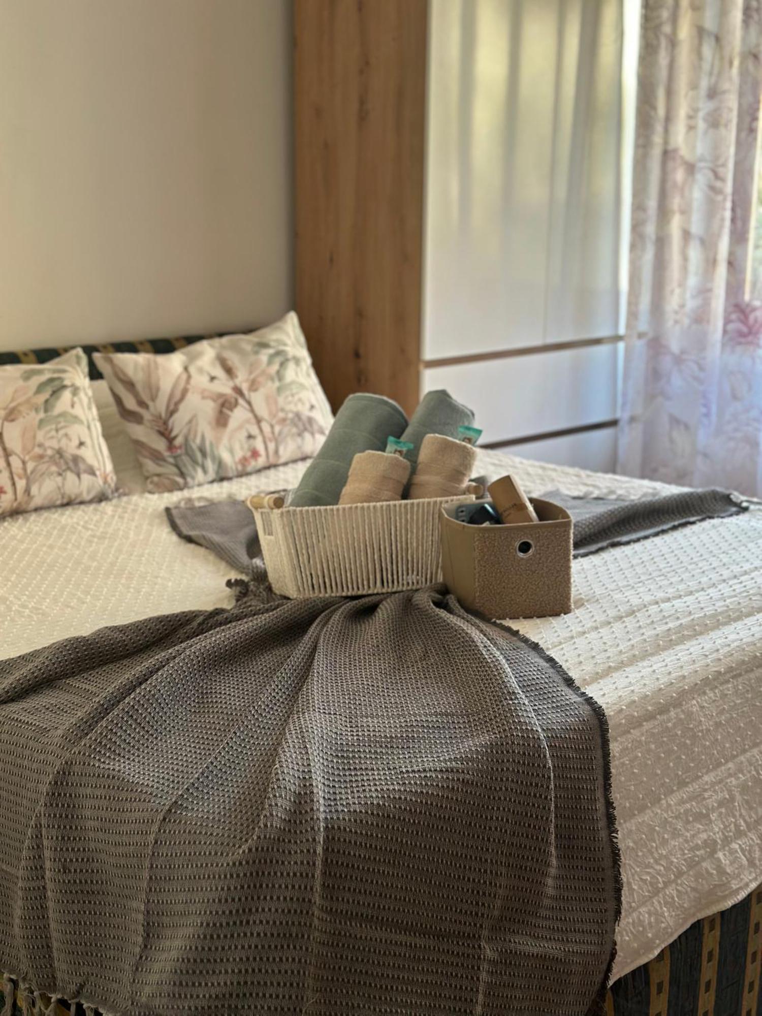 Lilyy Apartman Leskovac  Kültér fotó