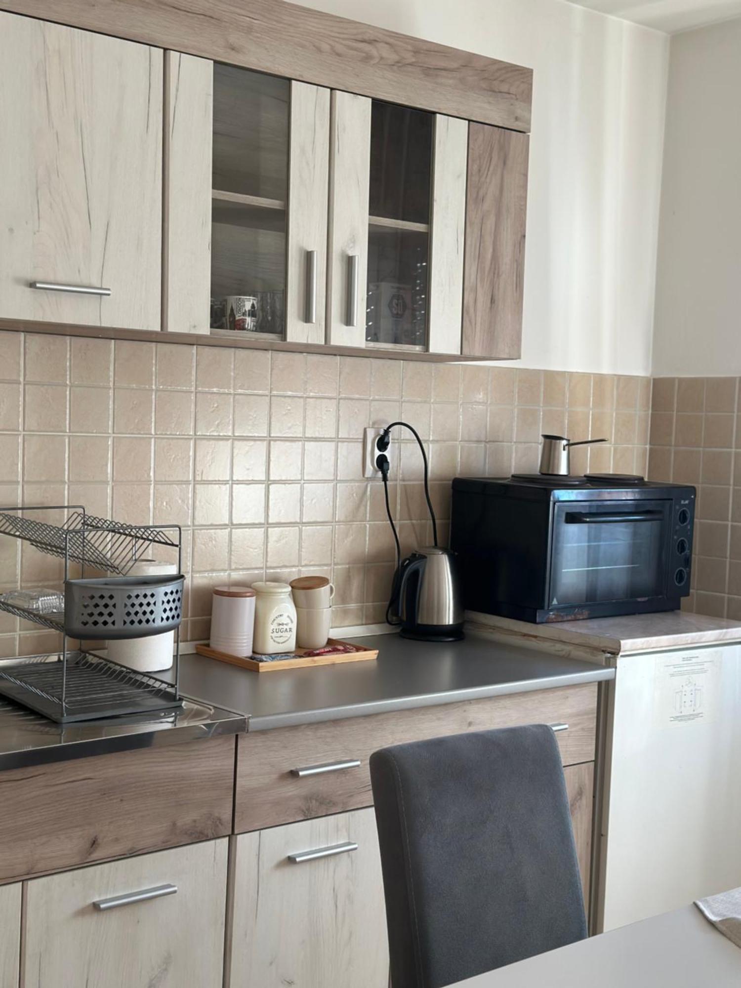 Lilyy Apartman Leskovac  Kültér fotó